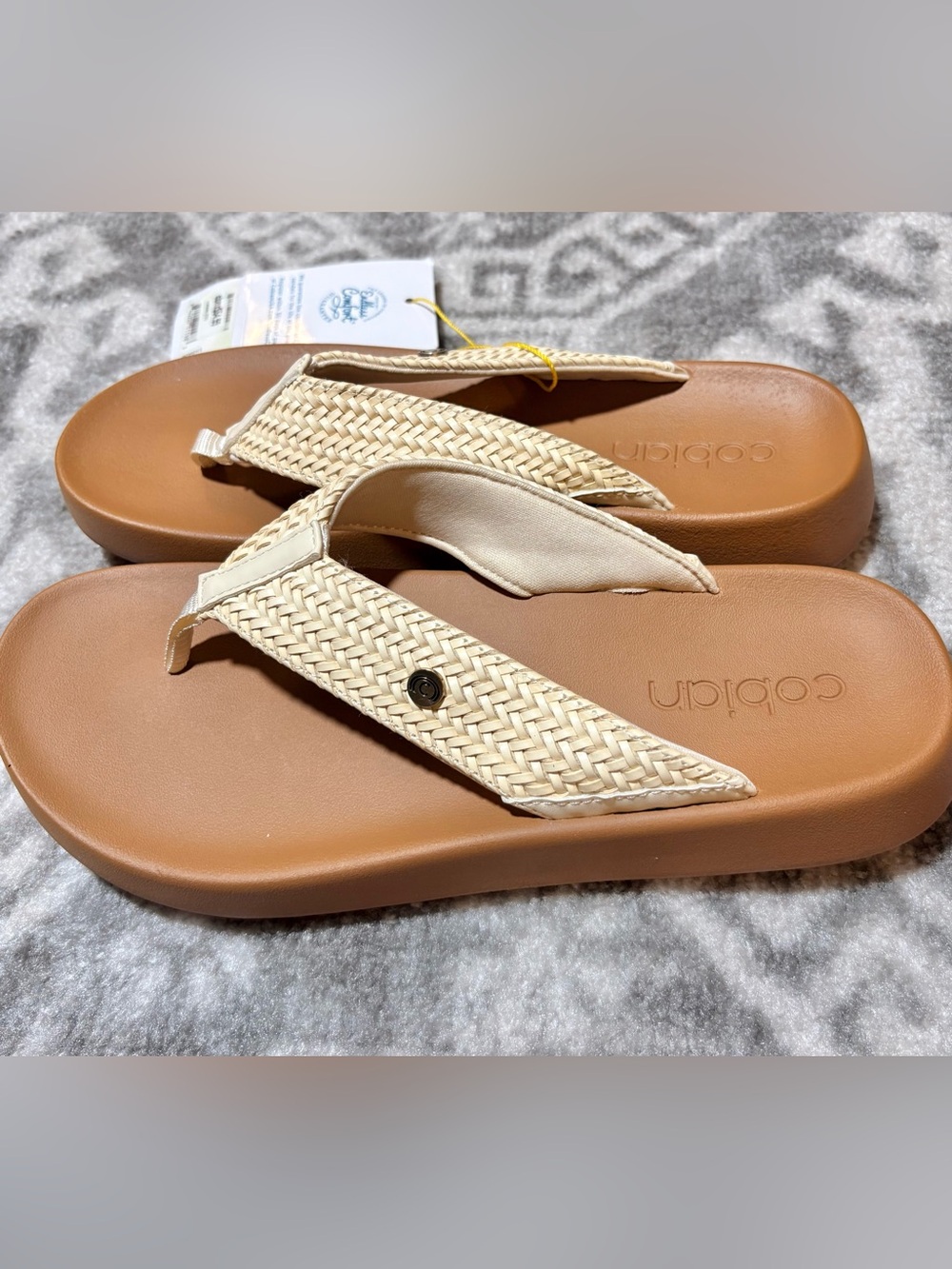 Cobian Women's Tan and Cream Woven Strap Sandals NWT Size 8 - Picture 2 of 5